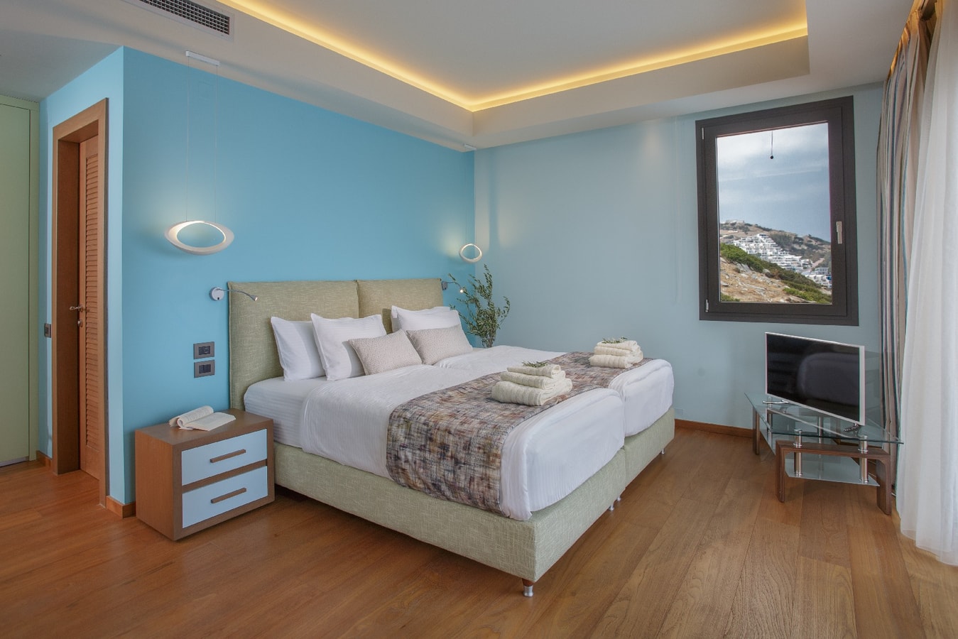 Luxury modern villa with swimming pool 20 The Prestige Villa Collection