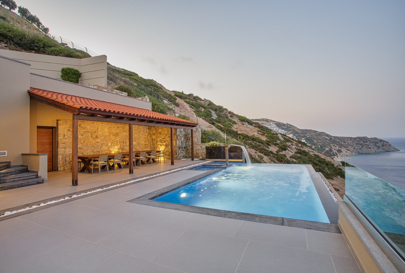 Luxury modern villa with swimming pool 36 The Prestige Villa Collection