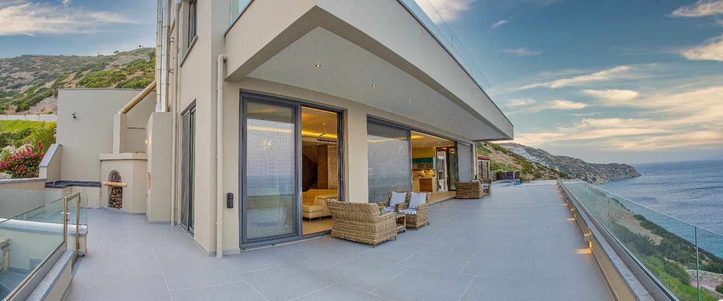 Luxury modern villa with swimming pool 42 The Prestige Villa Collection