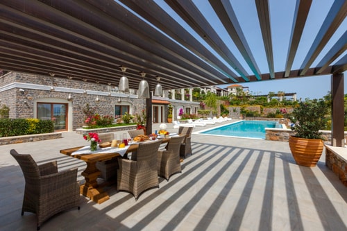 Luxury modern villa with swimming pool in Crete 1 My Villa Breaks