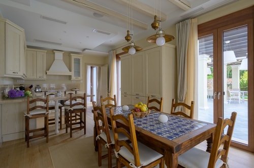 Luxury modern villa with swimming pool in Crete 14 My Villa Breaks