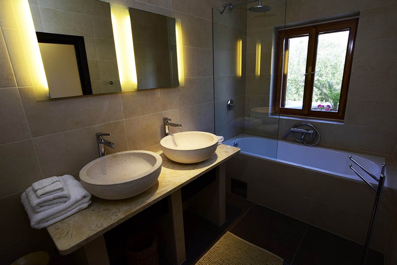 Villa Josipa - Luxury modern villa with pool in Croatia 17 My Villa Breaks