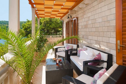 Villa Josipa - Luxury modern villa with pool in Croatia 25 My Villa Breaks