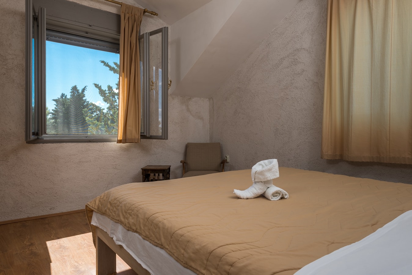 Villa Vinea - Beachfront villa with pool, Brac Island 8 My Villa Breaks