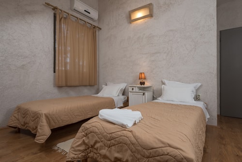 Villa Vinea - Beachfront villa with pool, Brac Island 15 My Villa Breaks