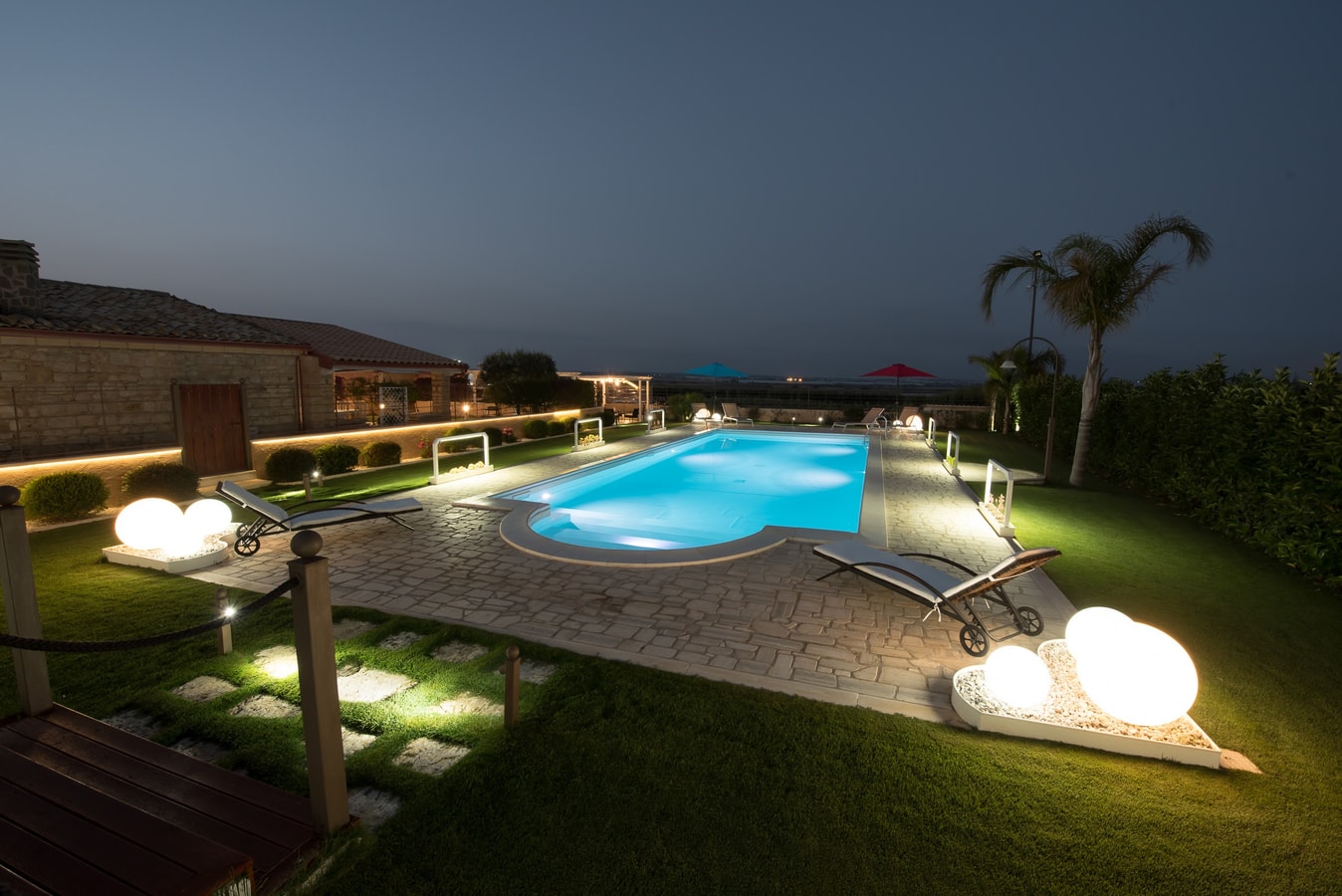 Private villa with swimming pool in Sicily 36 Italian Breaks