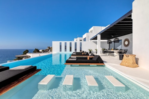 Luxury modern villa with swimming pool in Mykonos 0 My Villa Breaks