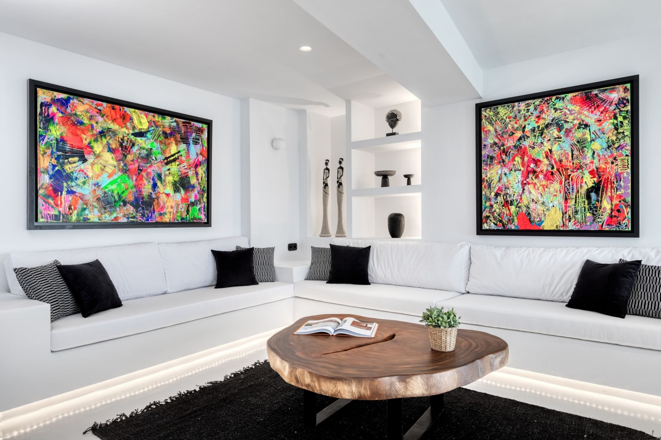 Luxury modern villa with swimming pool in Mykonos 13 My Villa Breaks