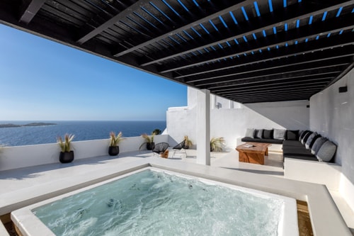 Luxury modern villa with swimming pool in Mykonos 37 My Villa Breaks