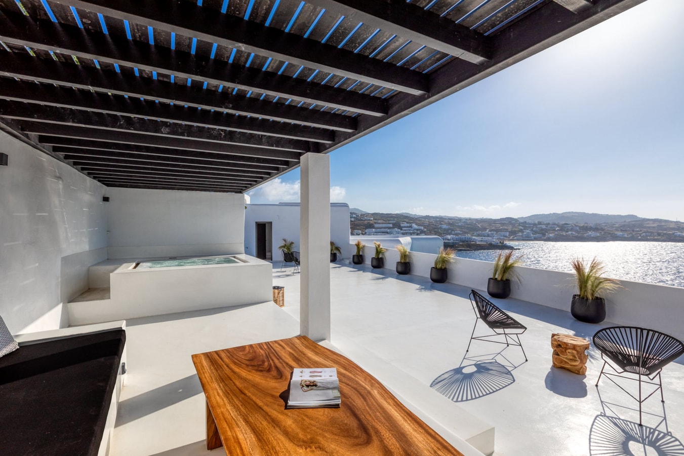 Luxury modern villa with swimming pool in Mykonos 39 My Villa Breaks