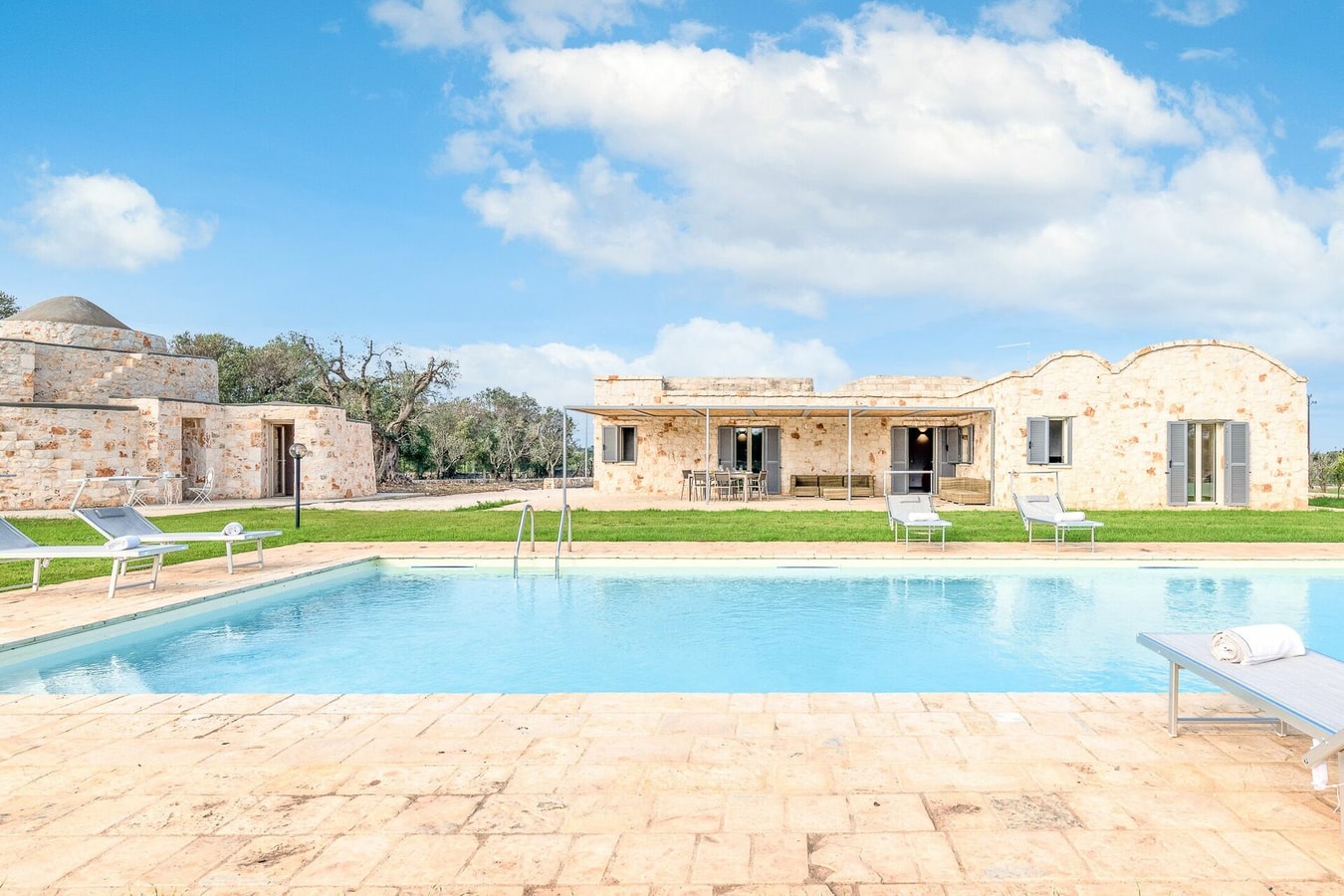Private villa with swimming pool in Puglia Villas in Italy