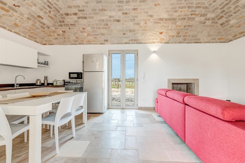 Private villa with swimming pool in Puglia 1 Villas in Italy