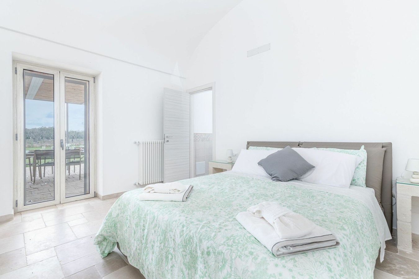 Private villa with swimming pool in Puglia 11 Villas in Italy