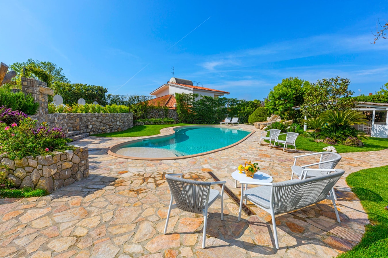 Resort Lubrense - Partenio with shared pool Italian Breaks