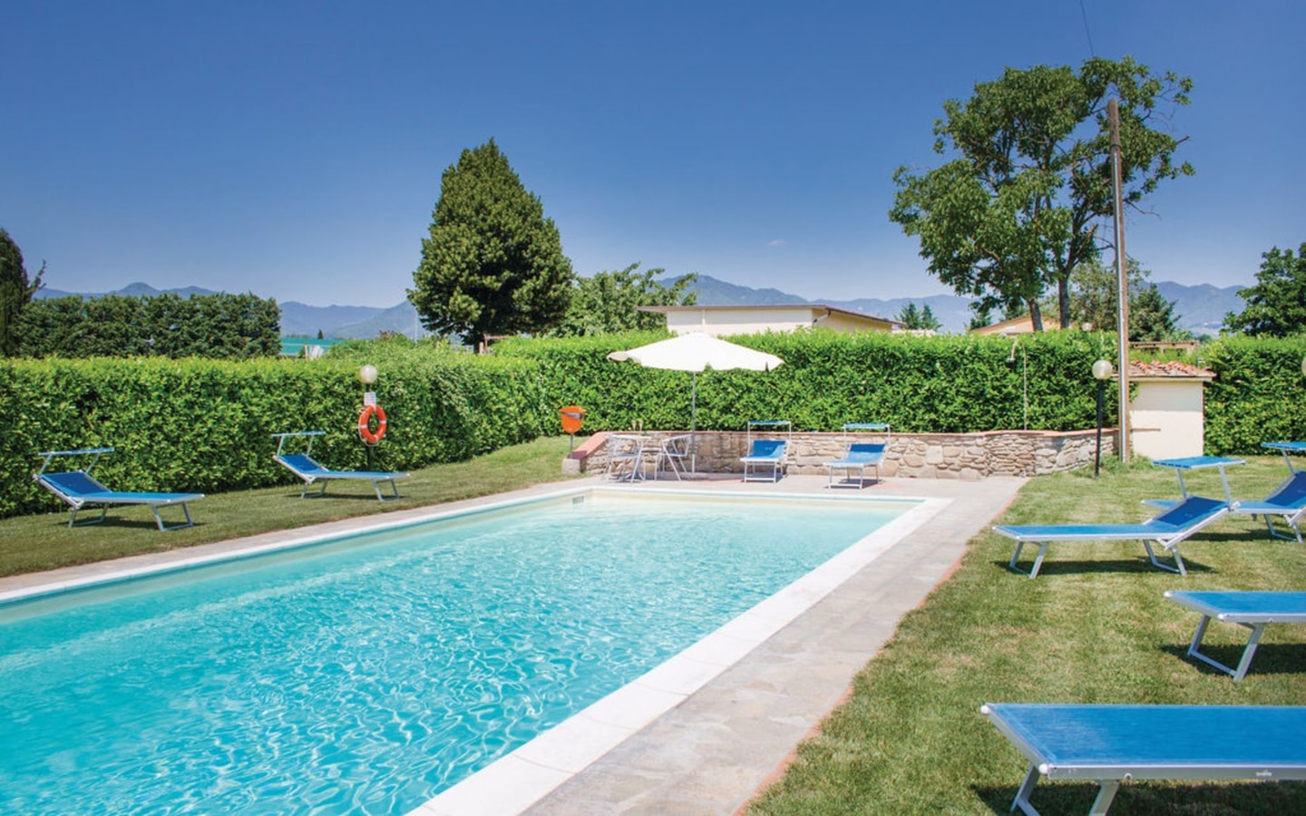 Villa Corba - Private villa with pool in Tuscany 1 Italian Breaks