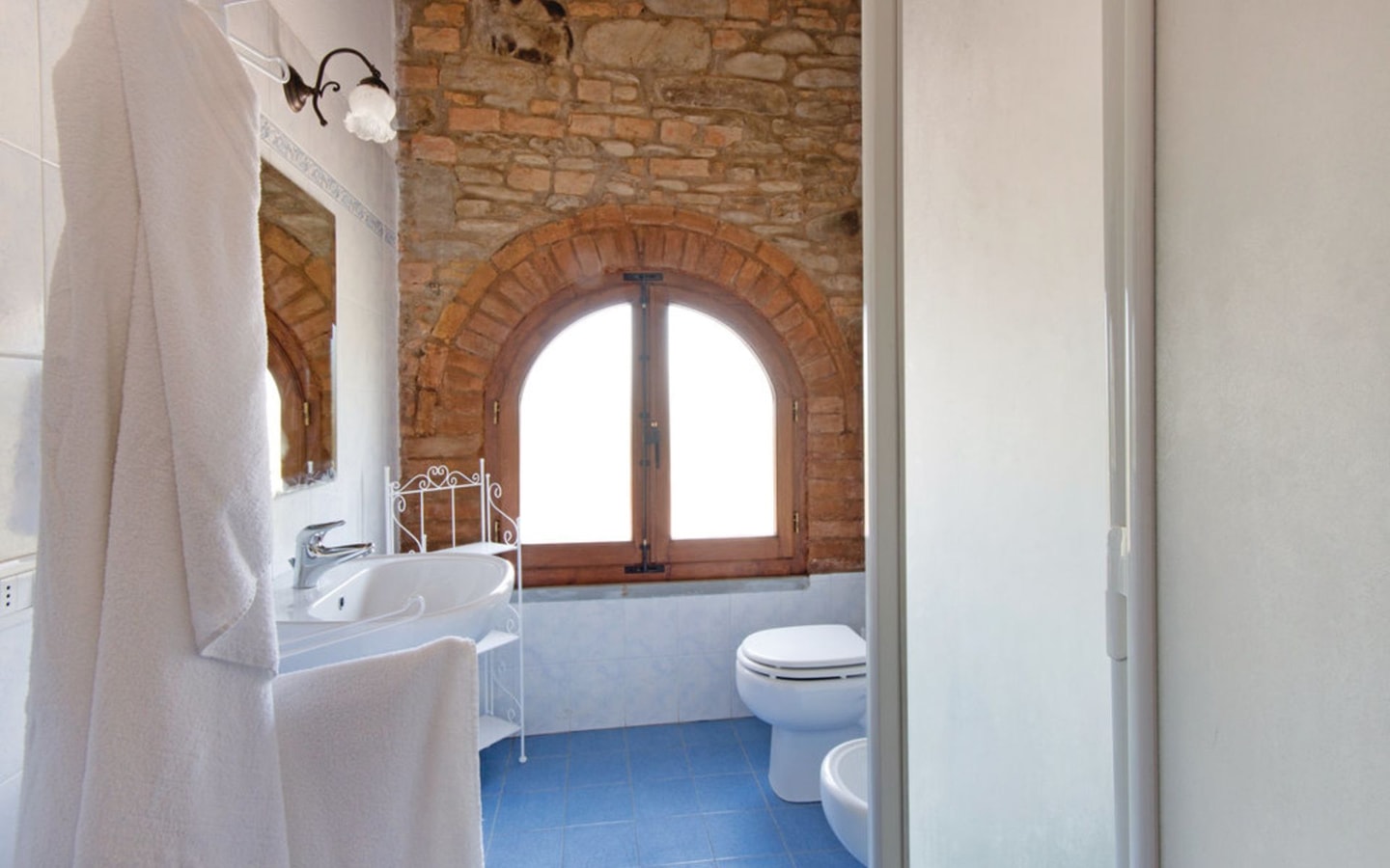 Villa Corba - Private villa with pool in Tuscany 16 Italian Breaks