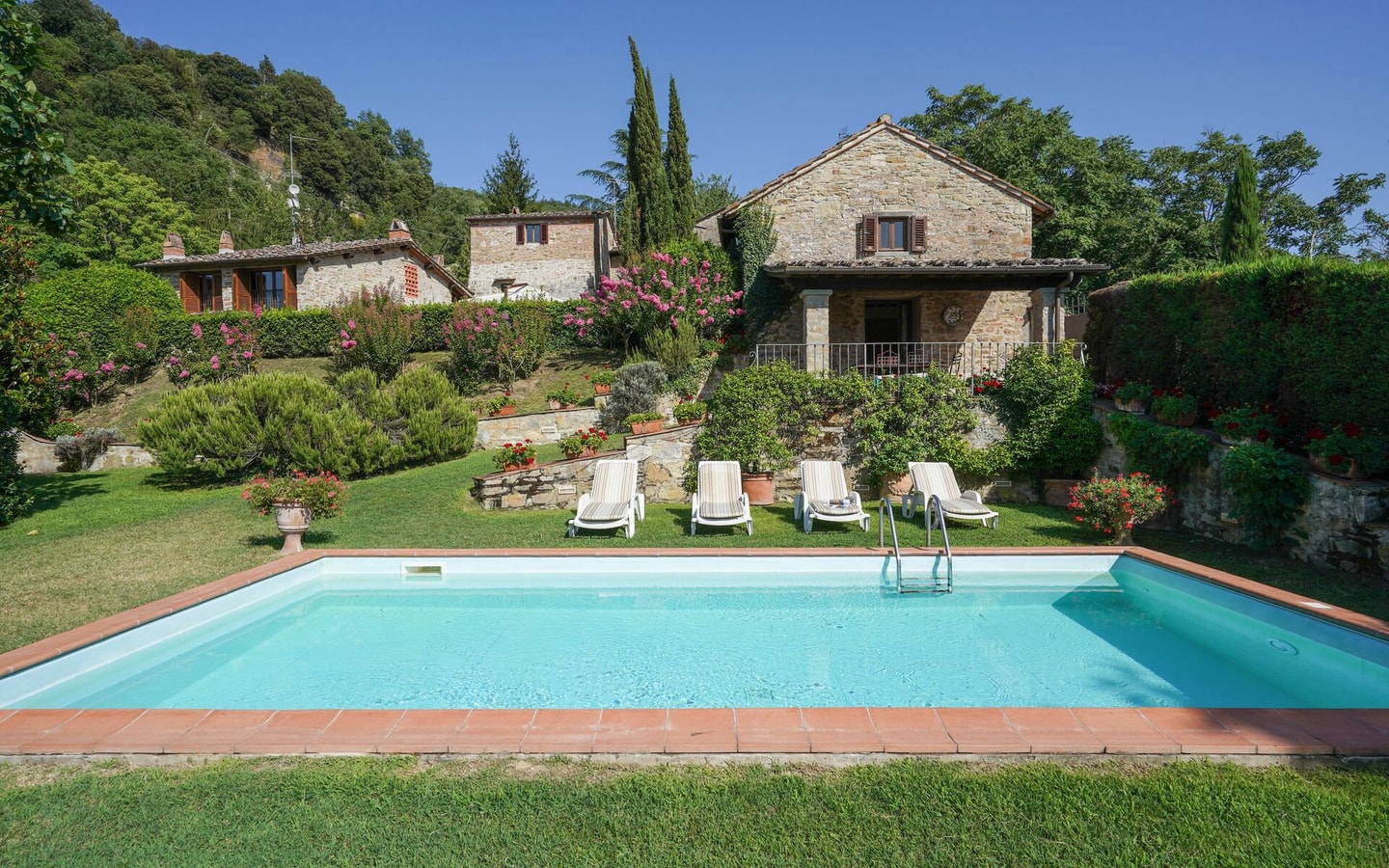 Villa Violante - Private villa with pool in Tuscany 2 Italian Breaks