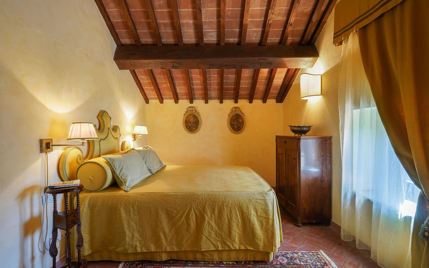 Villa Violante - Private villa with pool in Tuscany 17 Italian Breaks