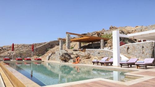 Luxury modern villa with swimming pool in Mykonos 2 My Villa Breaks