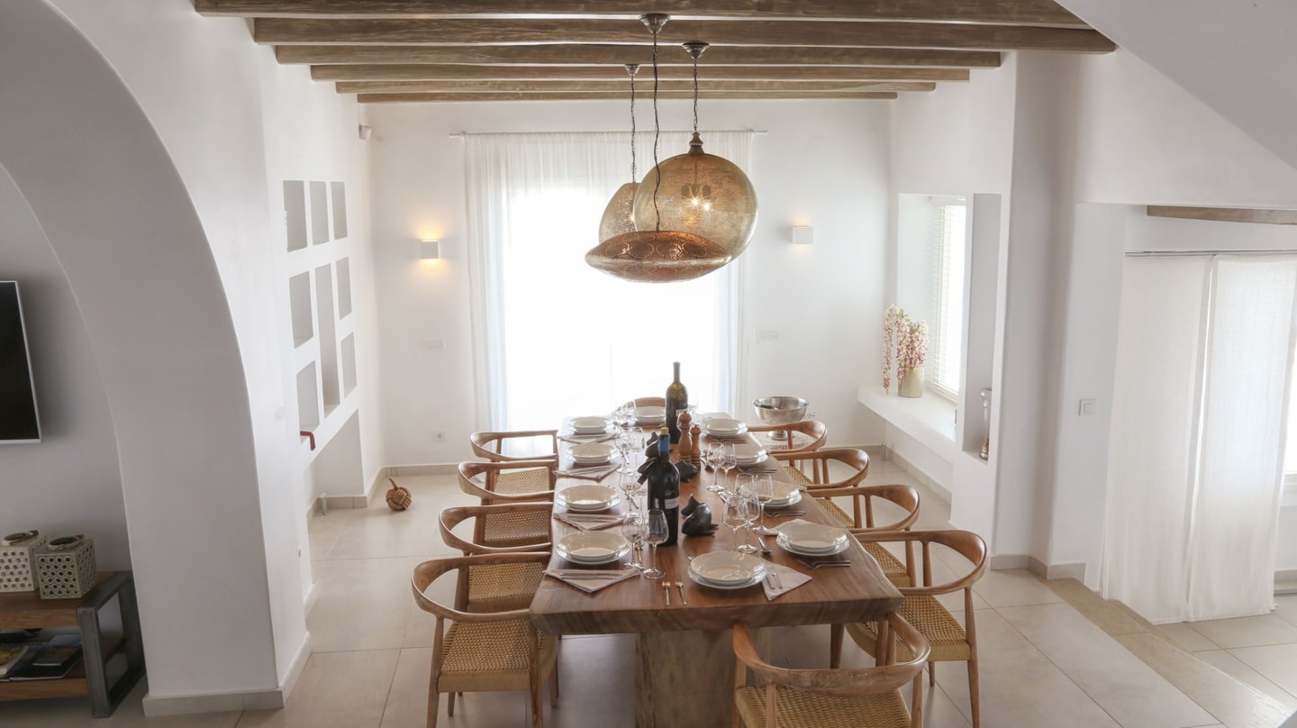 Luxury modern villa with swimming pool in Mykonos 12 My Villa Breaks