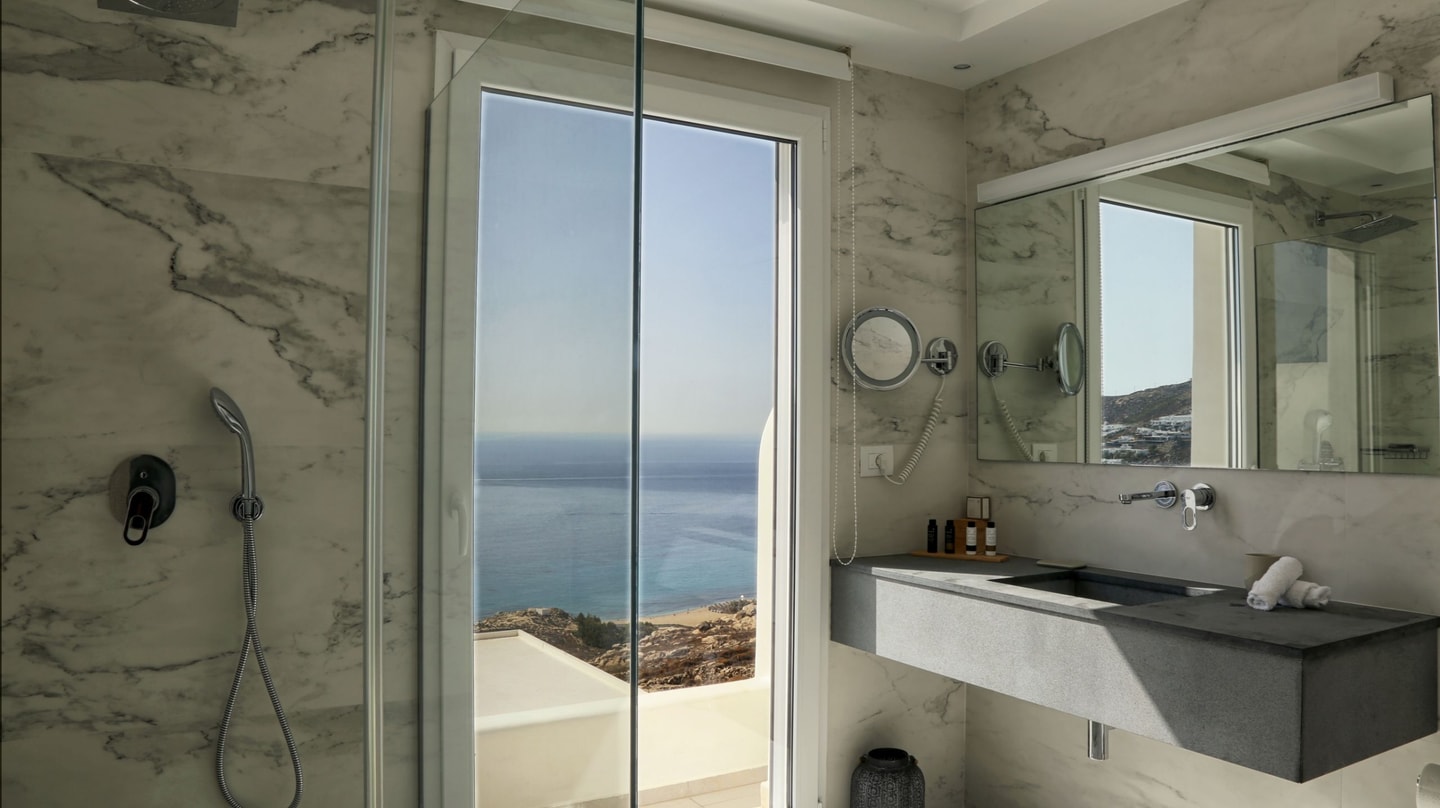 Luxury modern villa with swimming pool in Mykonos 18 My Villa Breaks