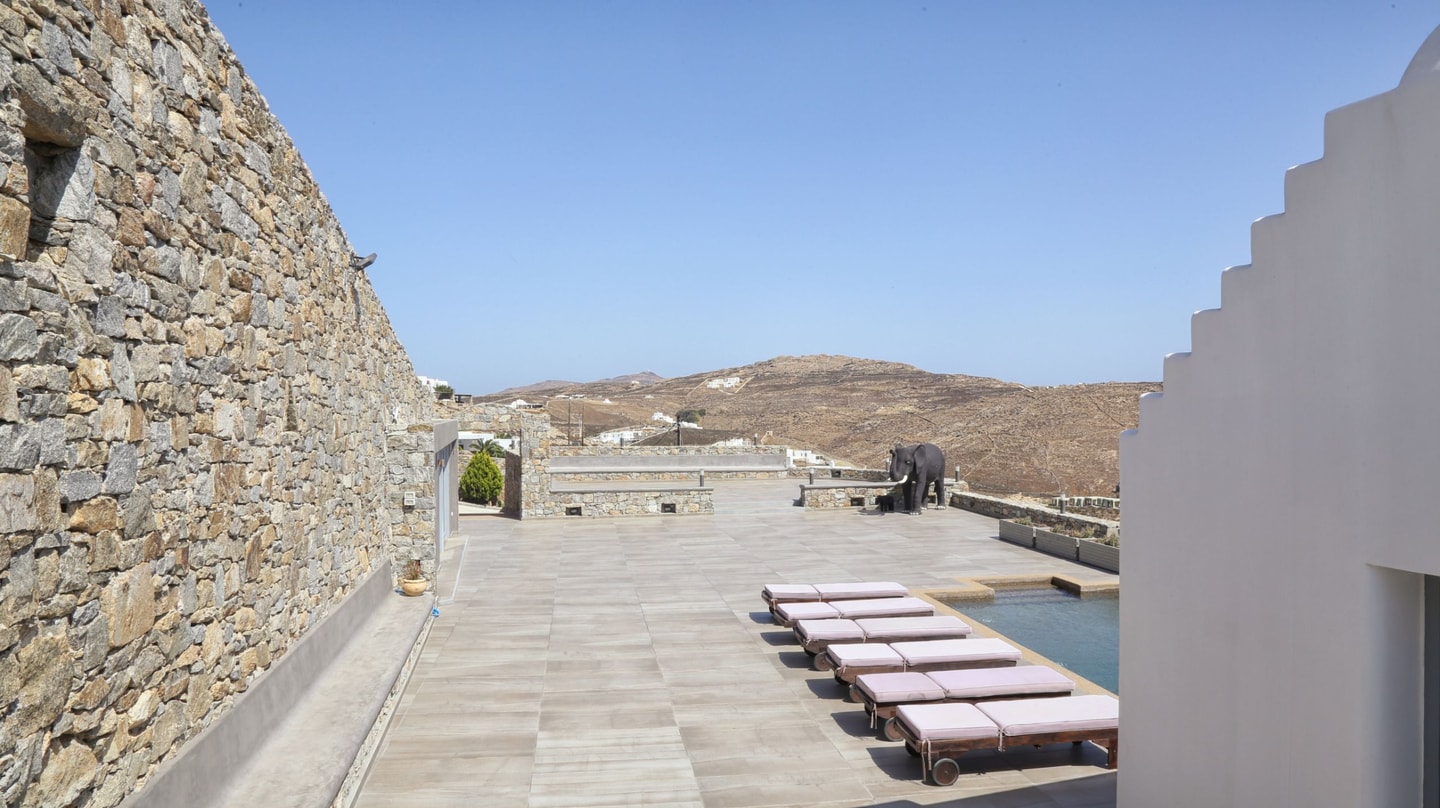 Luxury modern villa with swimming pool in Mykonos 49 My Villa Breaks