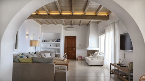 Luxury modern villa with swimming pool in Mykonos 10 My Villa Breaks