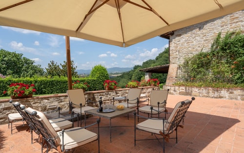 Villa Nocella - Private villa with pool in Tuscany 2 Italian Breaks