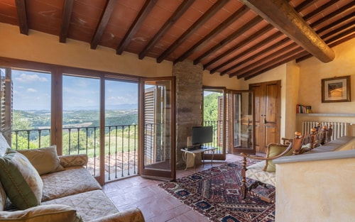 Villa Nocella - Private villa with pool in Tuscany 8 Italian Breaks