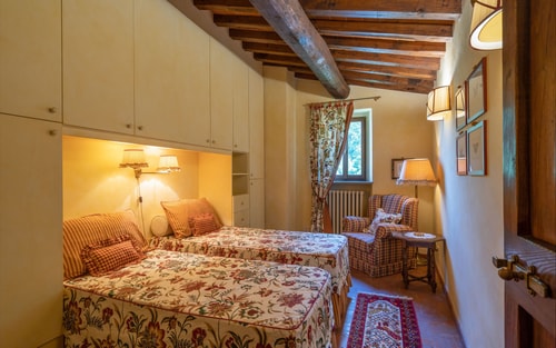 Villa Nocella - Private villa with pool in Tuscany 12 Italian Breaks