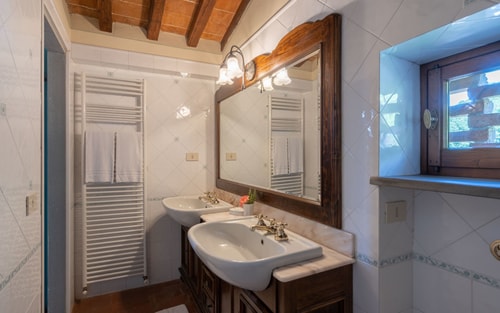 Villa Nocella - Private villa with pool in Tuscany 17 Italian Breaks