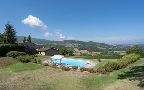 Villa Nocella - Private villa with pool in Tuscany 30 Italian Breaks