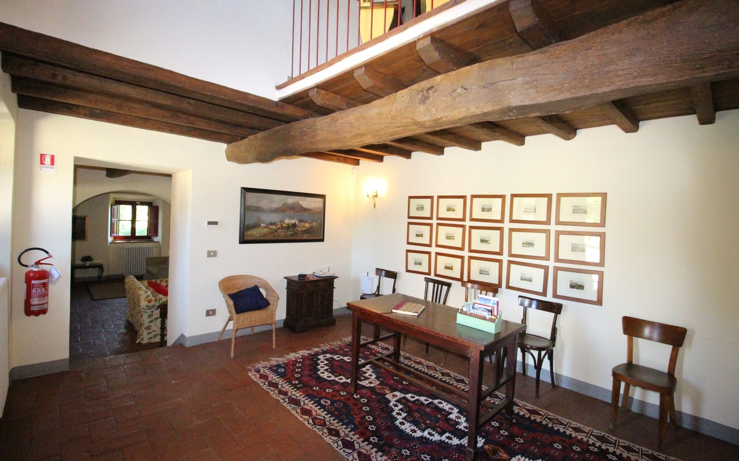 Villa Simone - Private Tuscan villa with pool 10 Italian Breaks