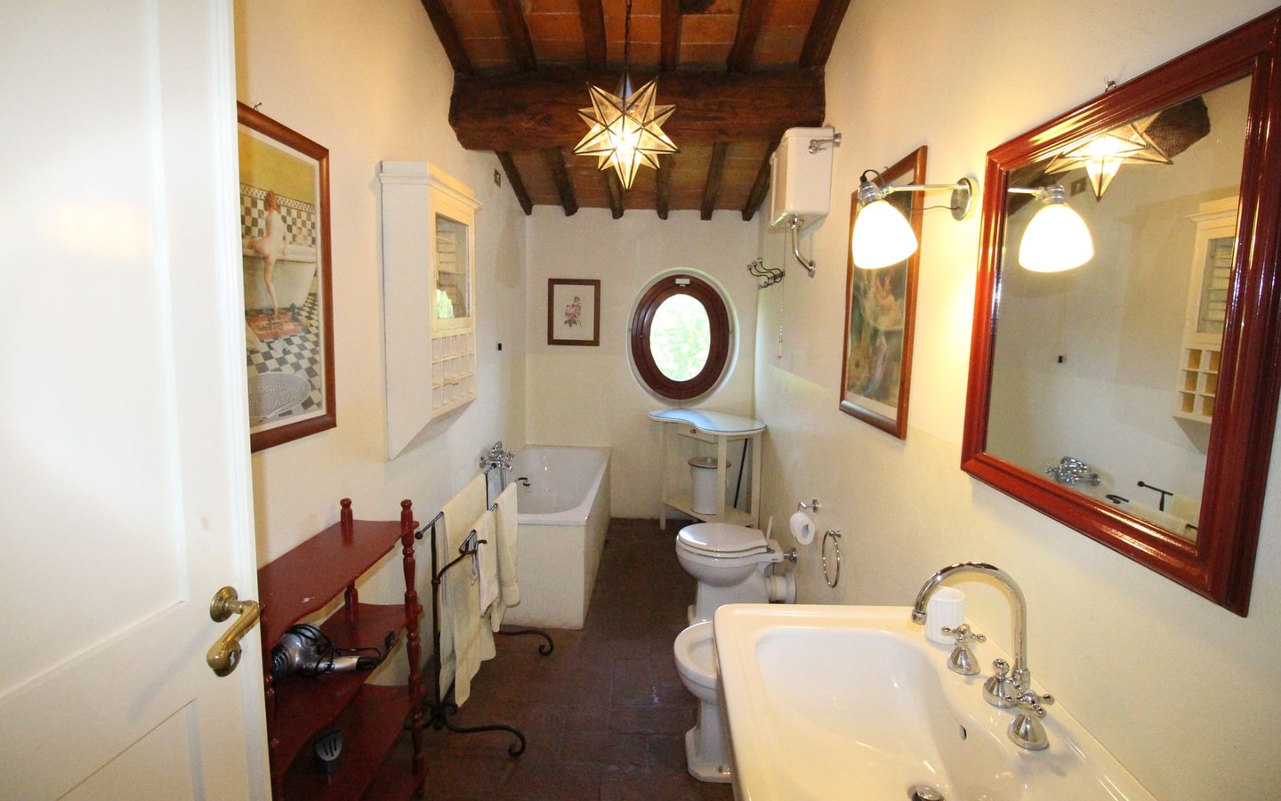 Villa Simone - Private Tuscan villa with pool 23 Italian Breaks