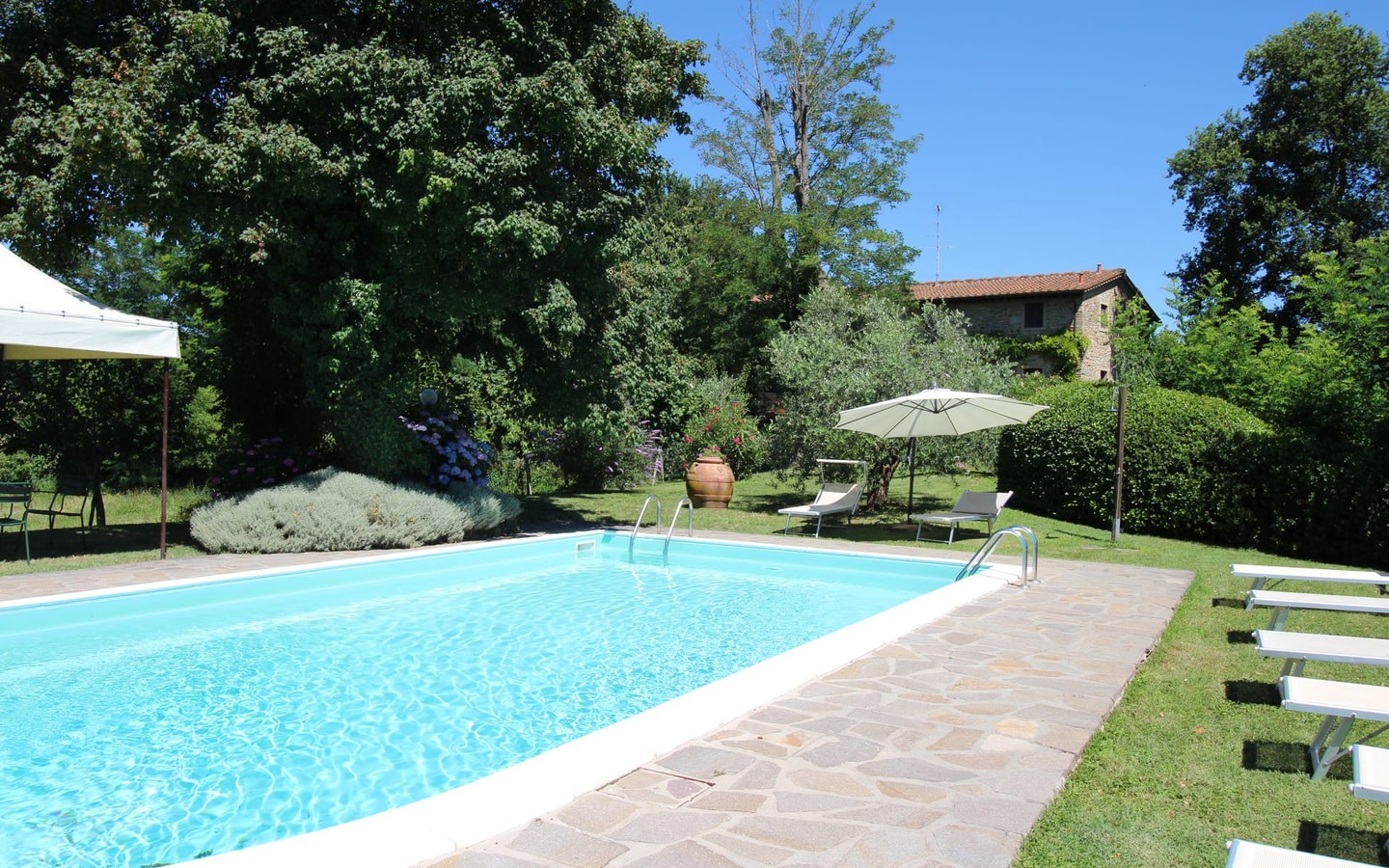 Villa Simone - Private Tuscan villa with pool 26 Italian Breaks