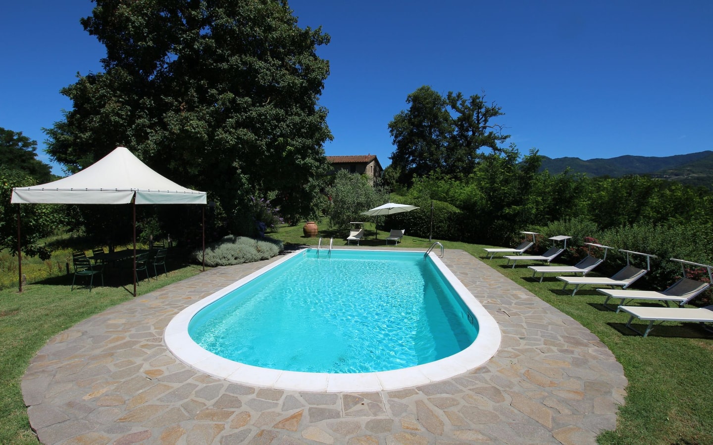 Villa Simone - Private Tuscan villa with pool 28 Italian Breaks