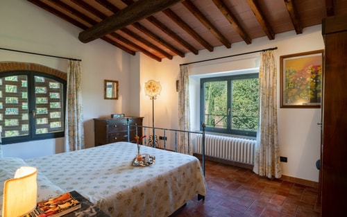 Villa Sandrina - Private Tuscan villa with pool 13 Italian Breaks