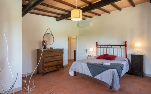 Villa Tanino - Stone farmhouse with pool 17 Italian Breaks