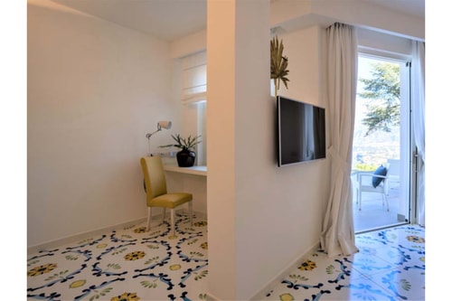 Villa Lunamare - Luxury private villa with sea views 18 Italian Breaks