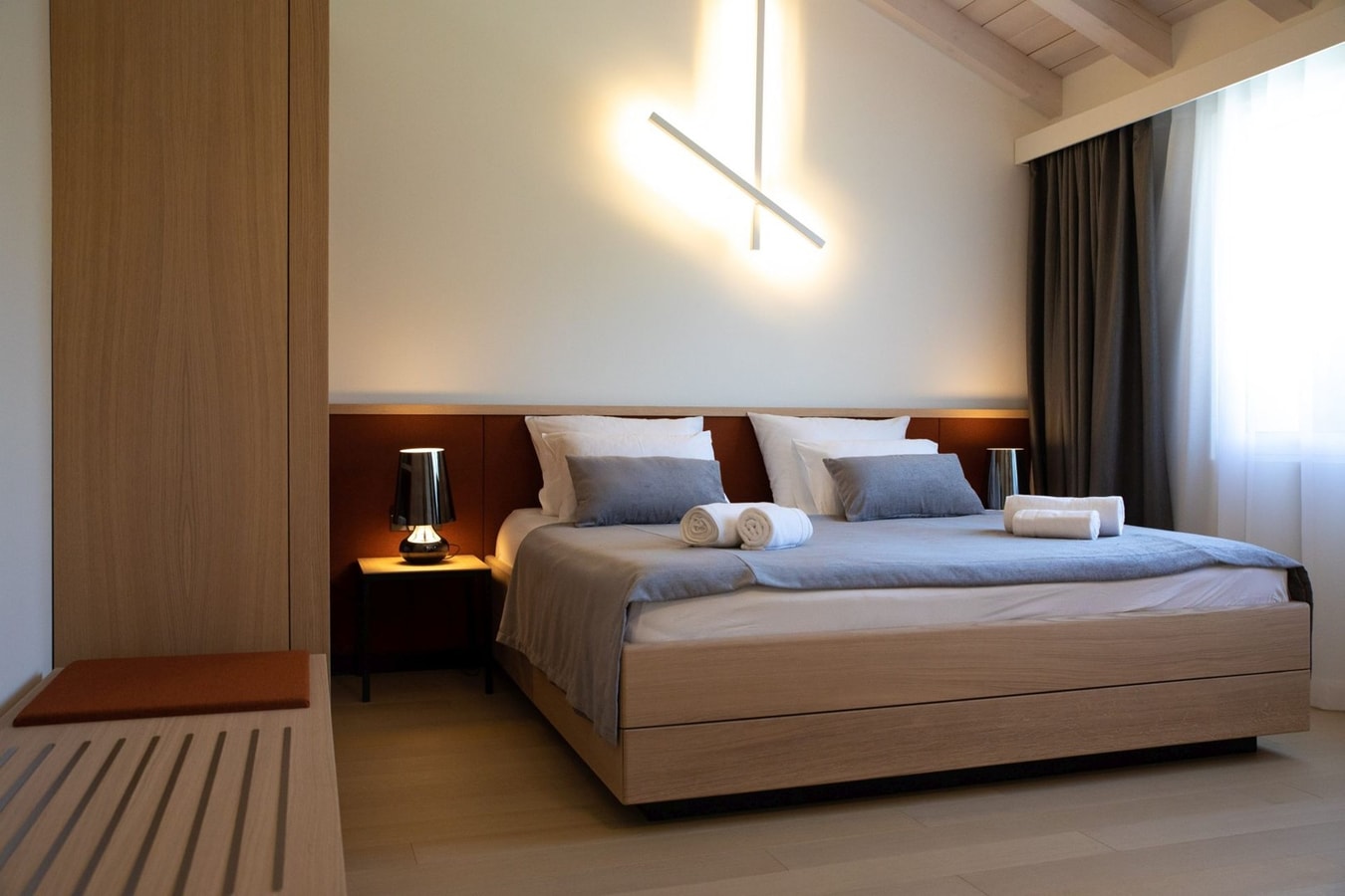 Villa Dusana - Beachfront villa with pool in Dalmatia 21 My Villa Breaks