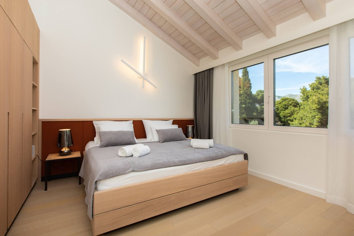 Villa Dusana - Beachfront villa with pool in Dalmatia 23 My Villa Breaks