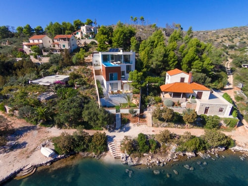 Villa Sajonara - Private villa with pool, Brac Island 1 My Villa Breaks