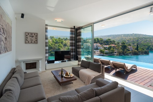 Villa Sajonara - Private villa with pool, Brac Island 3 My Villa Breaks