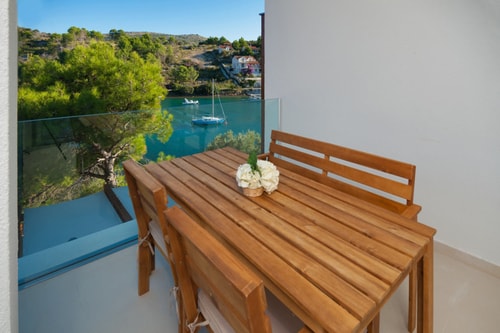 Villa Sajonara - Private villa with pool, Brac Island 20 My Villa Breaks