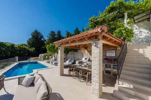 Villa Simunka - Independent villa with pool in Dalmatia 18 My Villa Breaks