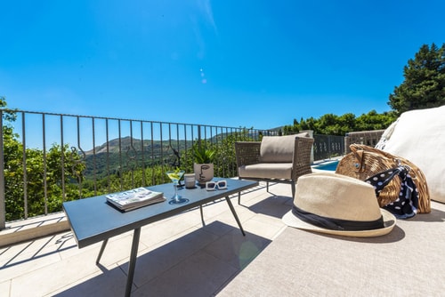 Villa Simunka - Independent villa with pool in Dalmatia 24 My Villa Breaks