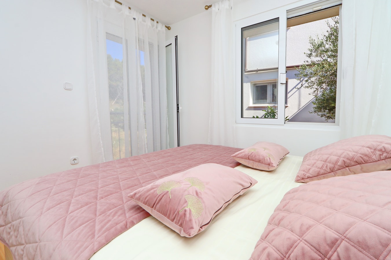 Villa Valpurga - Private villa with pool, Korcula Island 16 My Villa Breaks