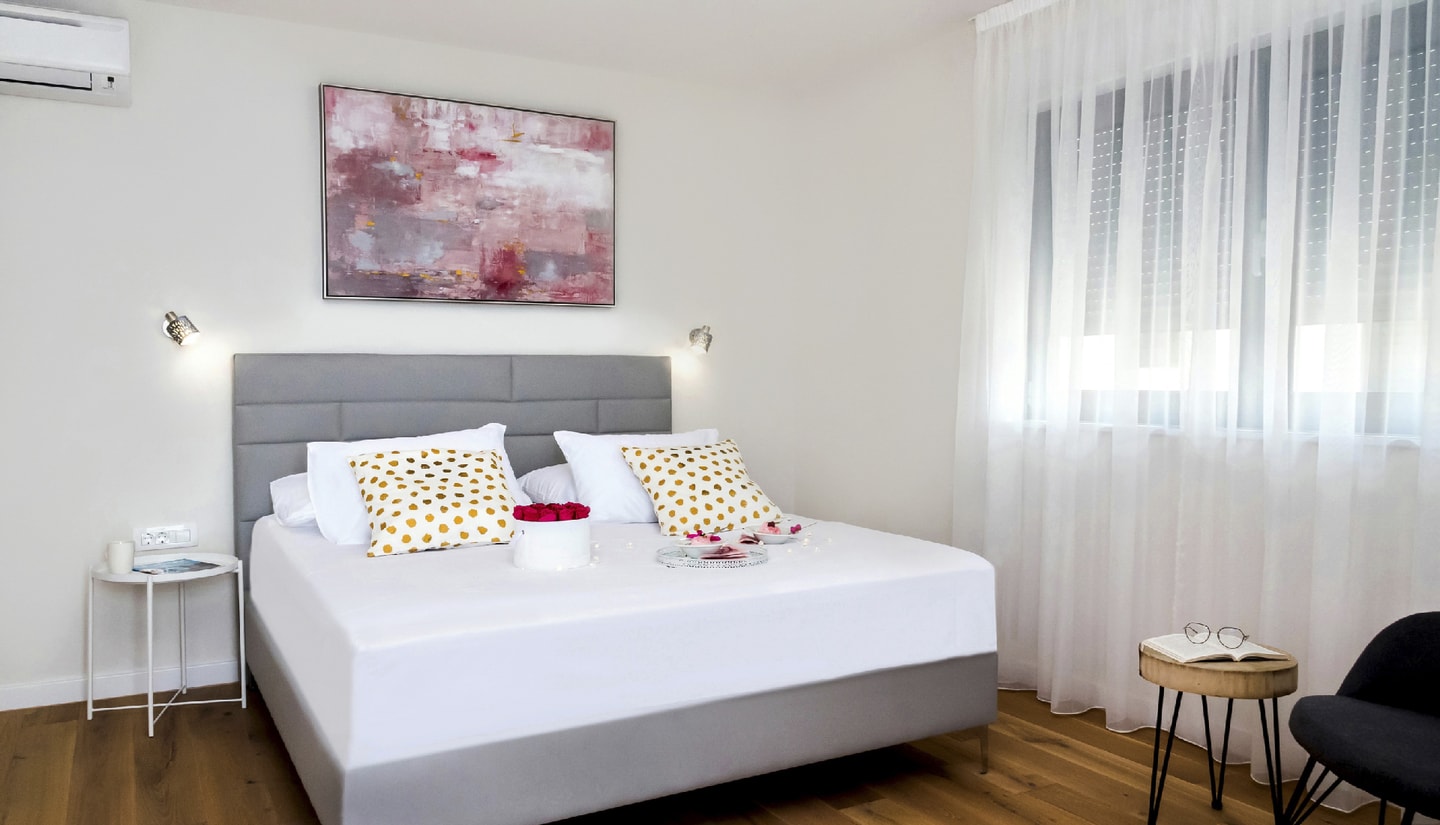 Villa Jadranka - Private villa with pool in Dalmatia 11 My Villa Breaks