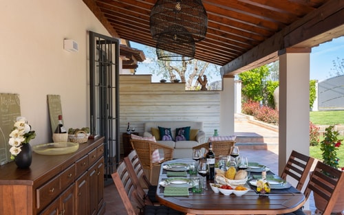 Private villa with swimming pool in Tuscany 2 Italian Breaks