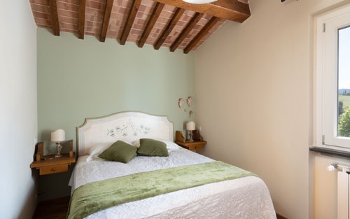 Private villa with swimming pool in Tuscany 10 Italian Breaks